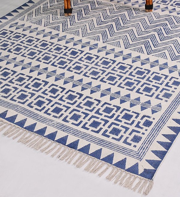 Blue White rug Geometric Pattern rug Flatweave Rug Hand Washable Rug Home Décor Rug - Image 2
