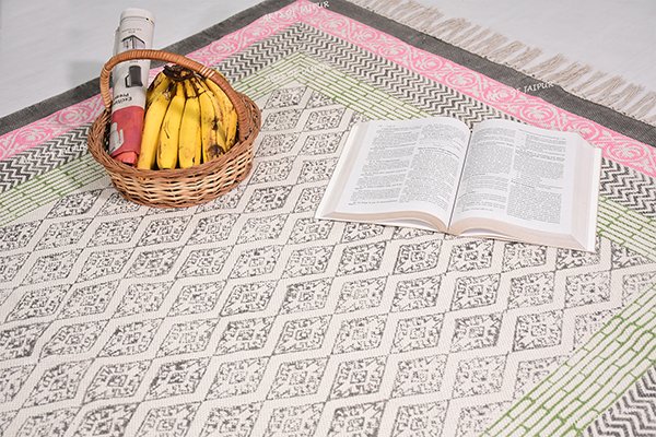 Hand Woven Dhurrie Rug Pink Black rug Hand Dyed Dhurrie Rug Drawing Room - Image 3