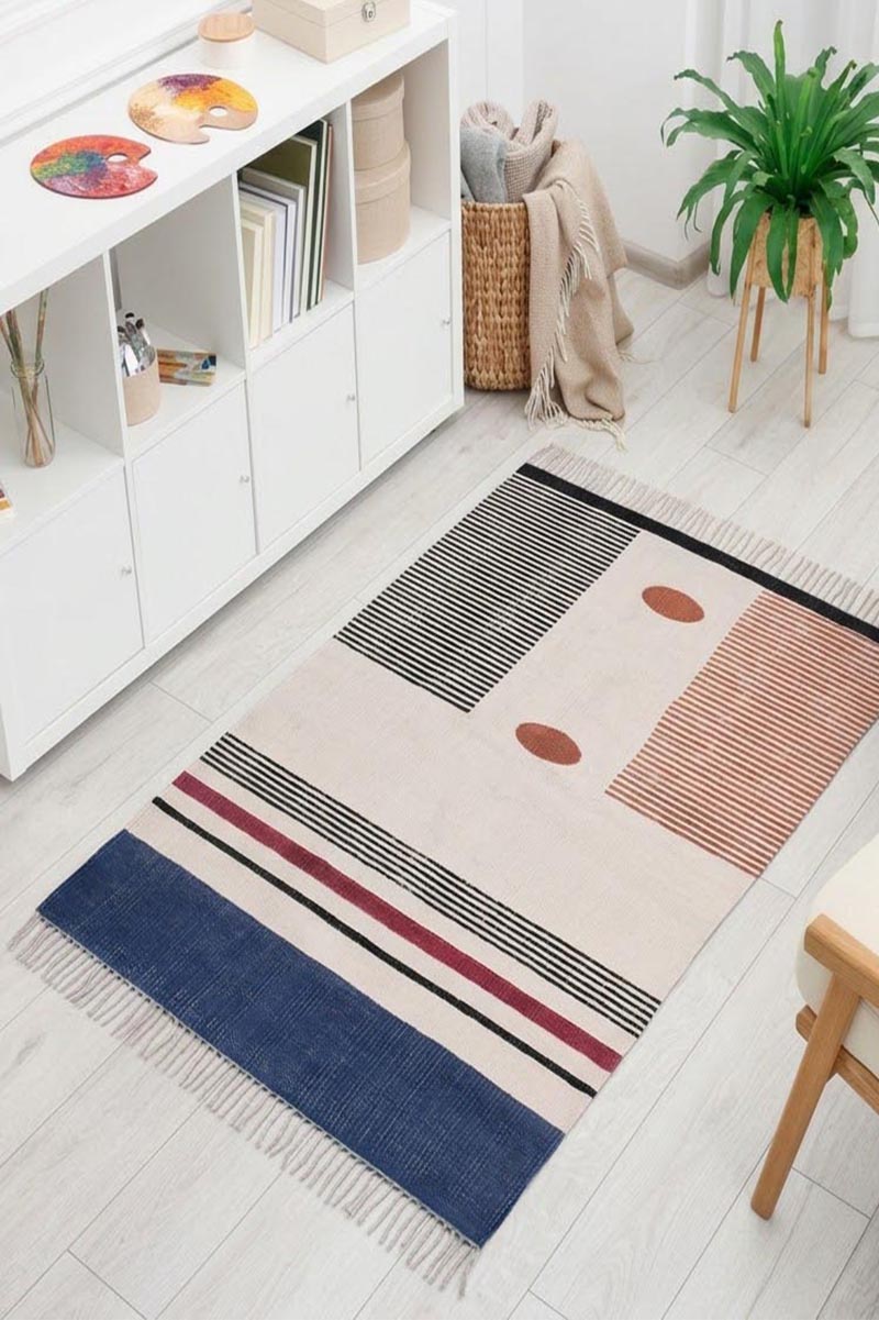Modern Geometric Block Print Rug with Fringe - Image 2