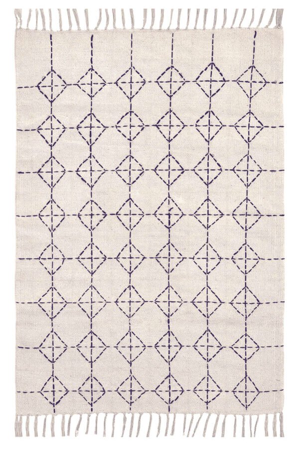 Cotton area rug with Scandinavian geometric pattern Neutral cotton area rug for modern home interiors Scandinavian cotton area rug with minimalist diamond design