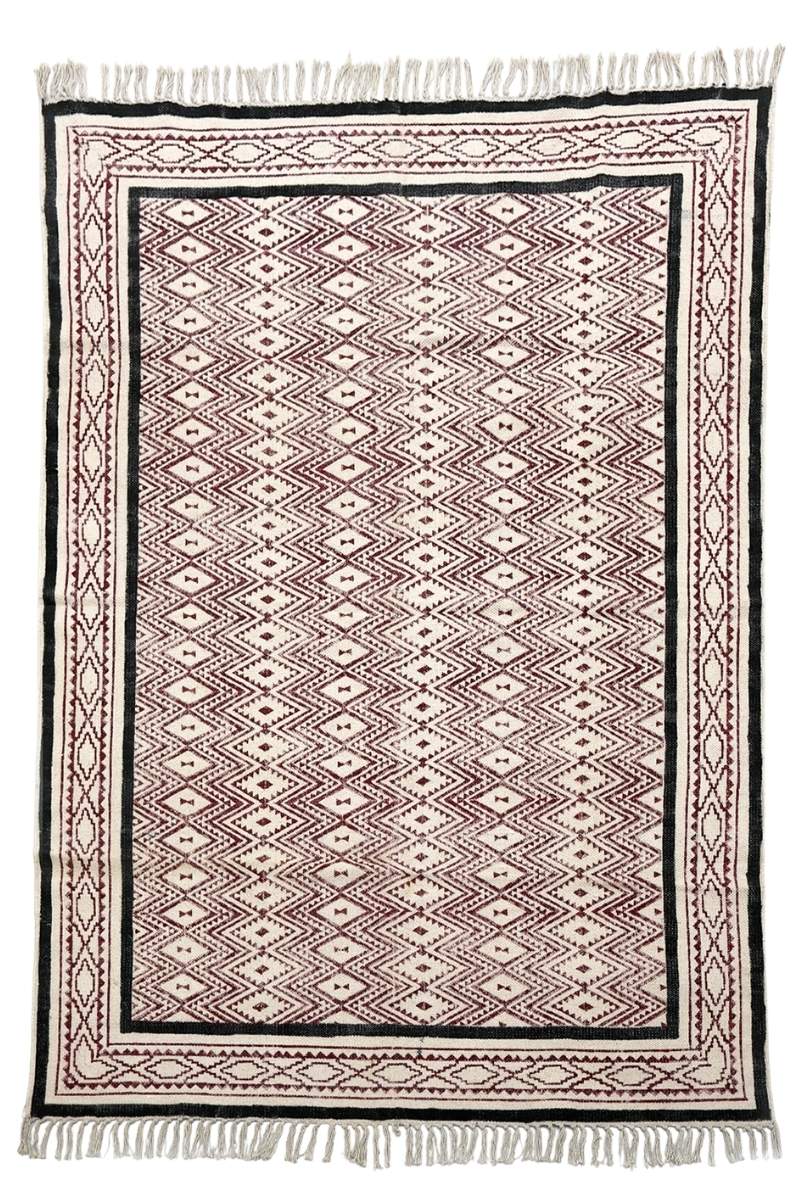 Stunning Printed Maroon Geometric Area Rug